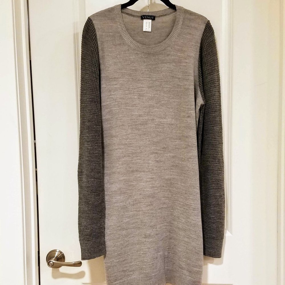 Two-Tone Gray Light Knitted Sweater Dress